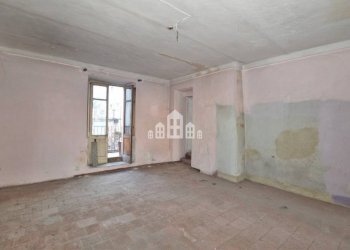 Stanza non arredata - Trilocale via Massimo d'Azeglio, 125, Castellamonte - foto 11