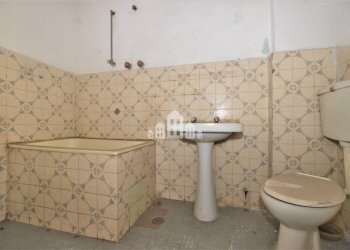 Bagno - Three-room apartment via Massimo d'Azeglio, 125, Castellamonte - photo 20