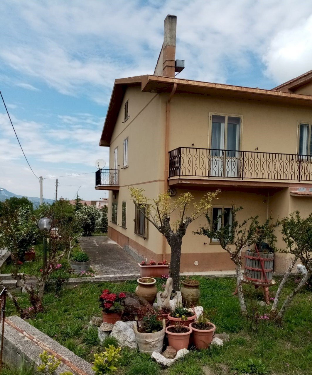 0.Corte esterna1.jpg - Porzione di casa VIA PELIGNA, Gessopalena - foto 1