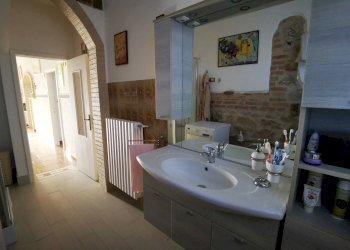 5.Bagno3.jpg - Porzione di casa VIA PELIGNA, Gessopalena - foto 11