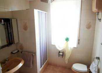 7.Bagno2°piano1.jpg - Porzione di casa VIA PELIGNA, Gessopalena - foto 14