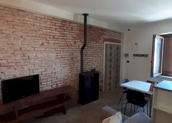 20200629_123055.jpg - Two-room apartment piazza Unità d'Italia 10, Varano Borghi - photo 9