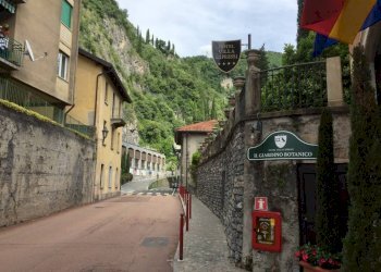 Zona - Box viale Giovanni Polvani, 1, Varenna - foto 19