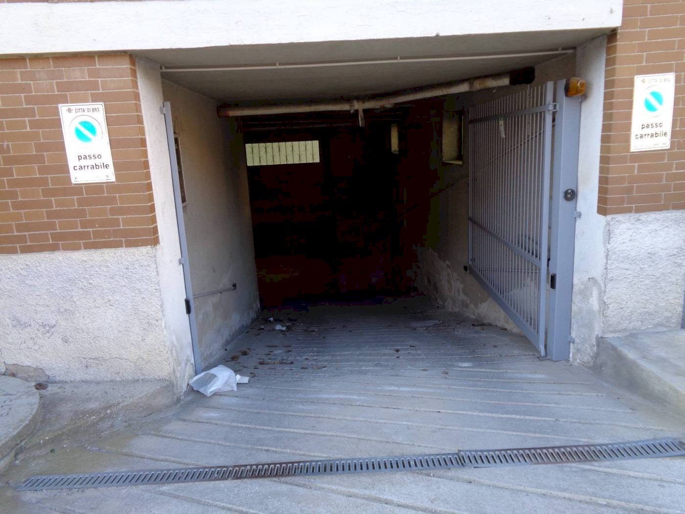 Box via Giovanni Pascoli, Bra - foto 2