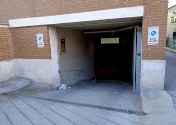 Box via Giovanni Pascoli, Bra - foto 1