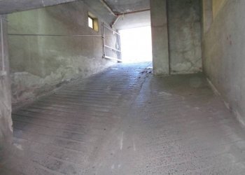 Box via Giovanni Pascoli, Bra - foto 4