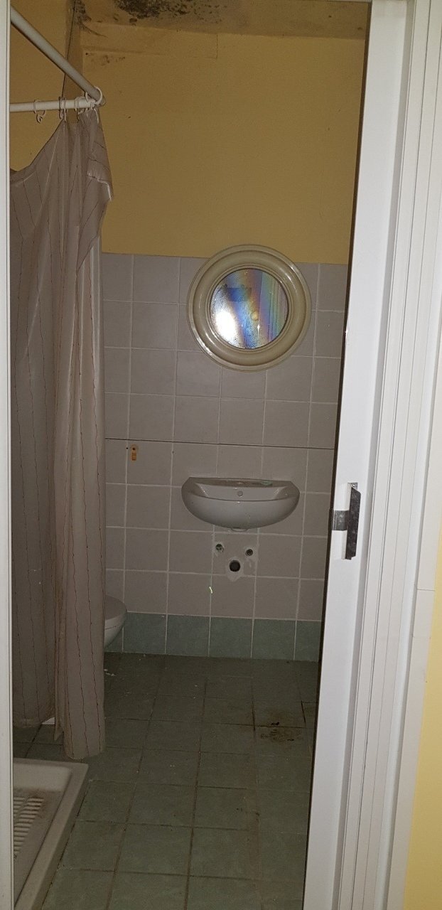 bagno - Commercial Premises Via dei Filosofi snc, Perugia - photo 2