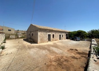 IMG_0631.jpg - Casale Via Zappulla-Santa Maria, Modica - foto 19