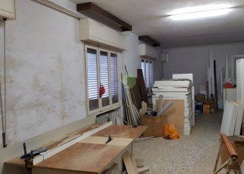 Vano - Locale Commerciale Via Francesco Pera 1, Livorno - foto 10