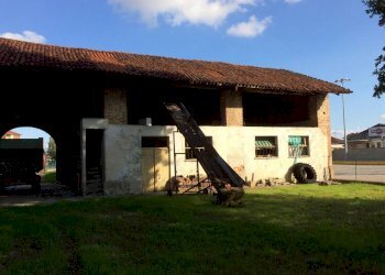 esterno - Rustico via Martini e Rossi, 100, Chieri - foto 1