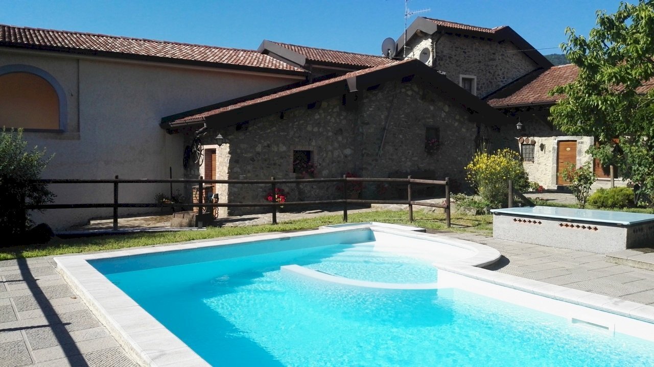 piscina lacostadigavedo 1600.jpg - Casa indipendente Mulazzo - foto 1