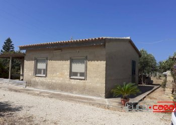 Casa indipendente CONTRADA SANTA ROSALIA, Scicli - foto 1