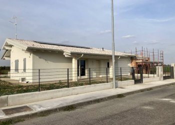 Zona - Villa Pralboino - photo 10