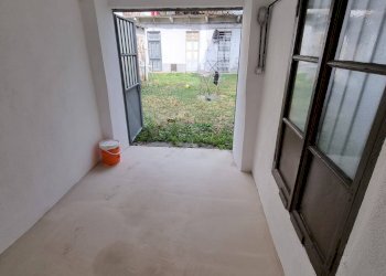 Locale Commerciale Via Baltea, Torino (zona Barriera Milano) - foto 9