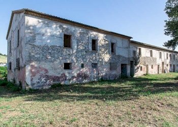 06.jpg - Casale Fossombrone - foto 6