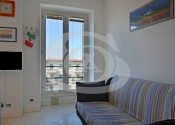 DSC_1592.jpg - Bilocale Via Camillo Benso Conte di Cavour 38, Ospedaletti - foto 7