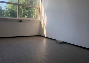 Commercial Activity Via Del Centenario, Porcari - photo 6