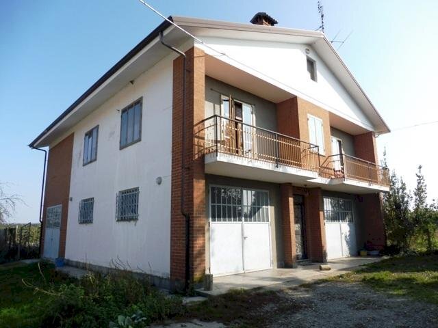 Independent house Lagnasco - photo 1