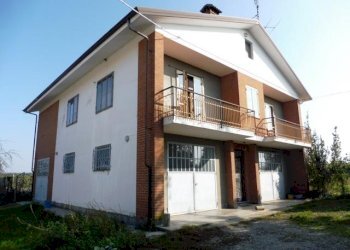 Independent house Lagnasco - photo 1