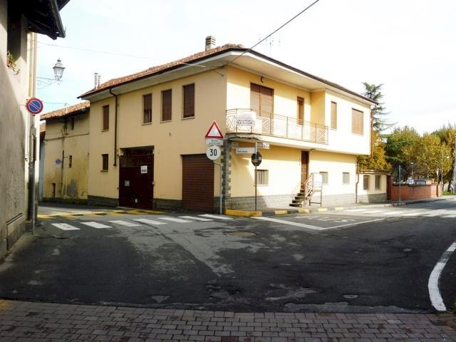 Independent house Manta - photo 1