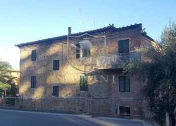 Villa a Schiera Traversa Valdichiana Ovest, Torrita di Siena - foto 1