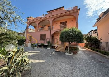 Immagine WhatsApp 2025-09-30 ore 10.54.03_76126a02 - Two-room apartment Via Gennaro Papa 20, Caserta - photo 1
