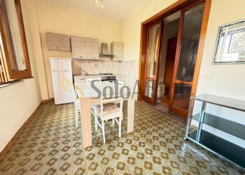 IMG-20250930-WA0005.jpg - Two-room apartment Via Gennaro Papa 20, Caserta - photo 4