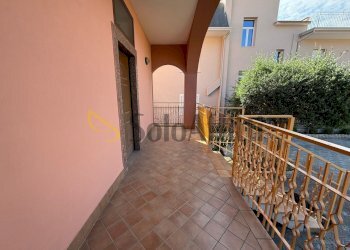 IMG-20250930-WA0010.jpg - Two-room apartment Via Gennaro Papa 20, Caserta - photo 9