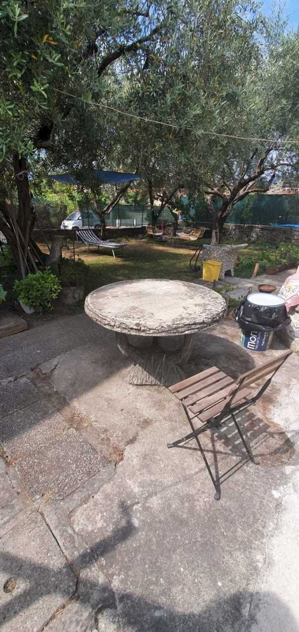 PHOTO-2020-07-15-11-45-13.jpg - Villa Trifamiliare La Spezia - foto 2