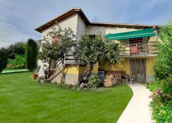 8.jpg - Villa Trifamiliare La Spezia - foto 1