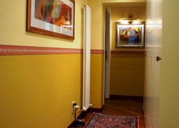 Corridoio zona notte - Casa indipendente Viale della Vittoria 34/b, Jesi - foto 8
