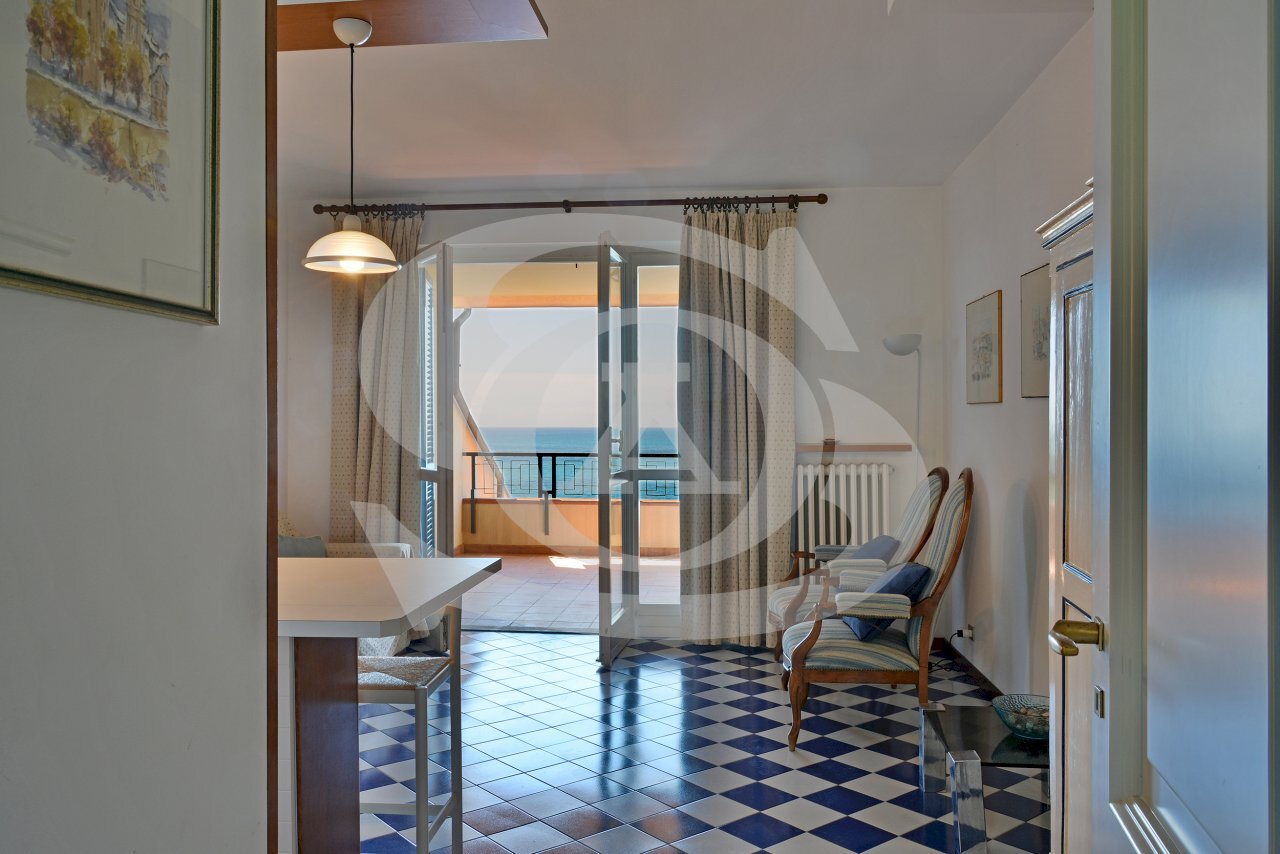 DSC_5570.jpg - Trilocale Strada Valdirodi 37, Ospedaletti - foto 2