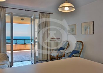 DSC_5573.jpg - Trilocale Strada Valdirodi 37, Ospedaletti - foto 3