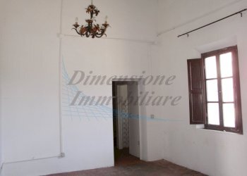 Stanza 1.JPG - Appartamento Via della Torre  21, Rosignano Marittimo - foto 4