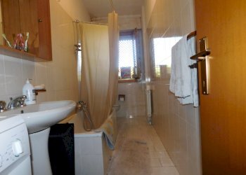 DSCN0683.JPG - Trilocale Luni - foto 15