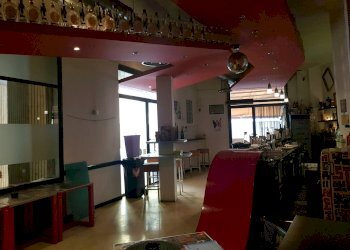 20210415_101538.jpg - Locale Commerciale Sarzana - foto 8