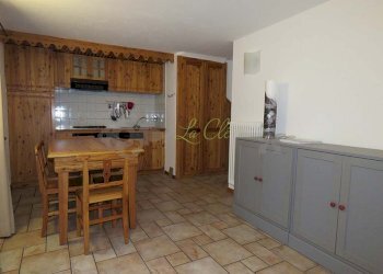 ANGOLO COTTURA E ZONA PRANZO - Quadrilocale Courmayeur - foto 5