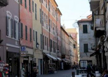 Abbigliamento - Intimo via Antonio Ghilini, Loano - foto 2