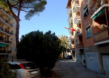 cortile 001.JPG - Appartamento Via della Chiusa 103, Sestri Levante - foto 13