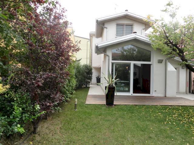 Villa Ravenna (neighborhood Borgo San Rocco) - photo 2