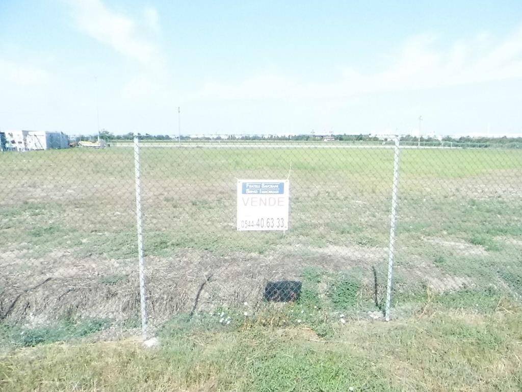 Terreno edificabile Ravenna (zona Punta Marina) - foto 1