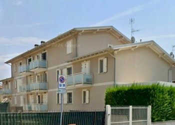 Facciata - Three-room apartment Isorella - photo 2