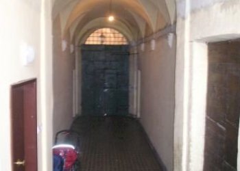 ENTRATA SCALA - Appartamento Piazza Colocci 6, Jesi - foto 8