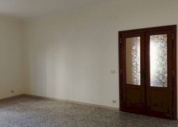 Three-room apartment Via Del Podere Rosa, Roma - photo 6