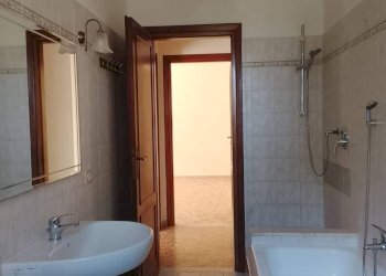 Three-room apartment Via Del Podere Rosa, Roma - photo 13