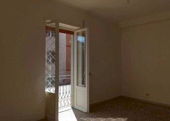 Three-room apartment Via Del Podere Rosa, Roma - photo 26
