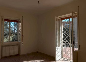 Three-room apartment Via Del Podere Rosa, Roma - photo 28