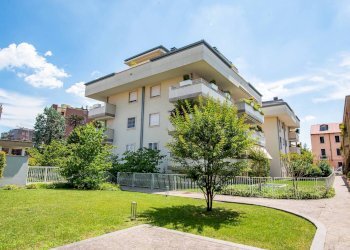 Ufficio via san Michele del Carso, Rho - foto 1