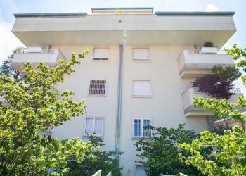 Ufficio via san Michele del Carso, Rho - foto 2