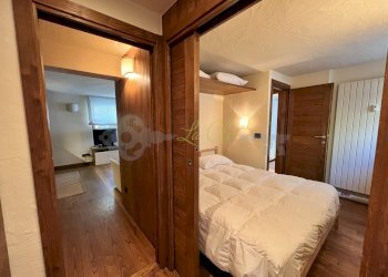 AFFITTO COURMAYEUR - CAMERA MATRIMONIALE - Two-room apartment Strada della Brenva 17, Courmayeur - photo 11